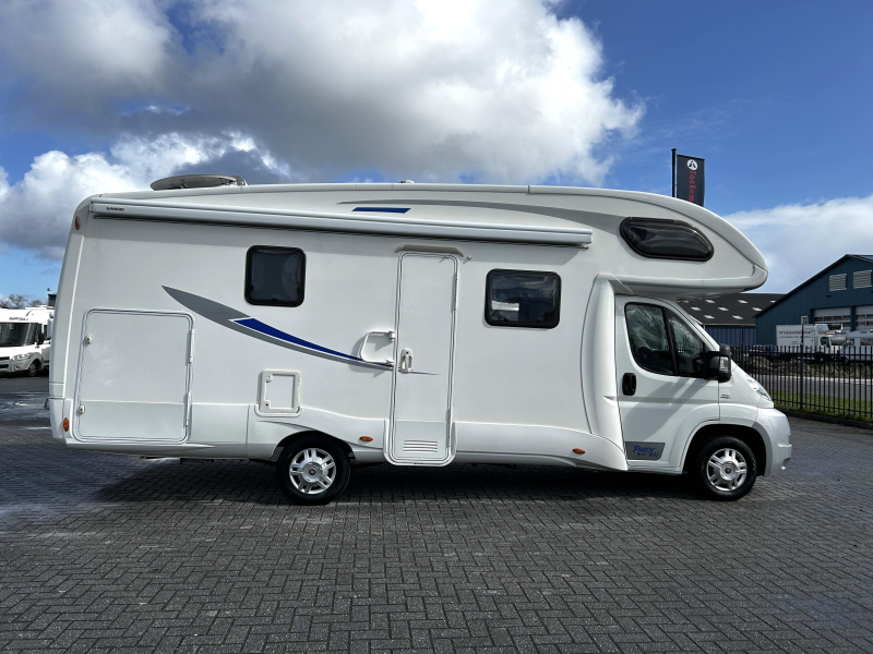 P.L.A. Camper Plasy 491 Dwarsbed/Euro-5/2013/7.2m  foto: 21