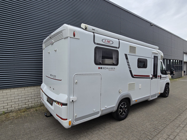 LMC T662 LMC T 662 Cruiser Comfort 160 HP CERAMIC COATING SINGLE BEDS TV SOLAR PANEL TOW BAR SWIVEL SEATS photo: 5