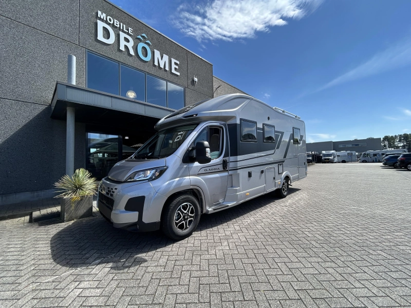 Adria Coral Supreme 670 DC 180CV - autom&aacute;tico - cuero foto: 1