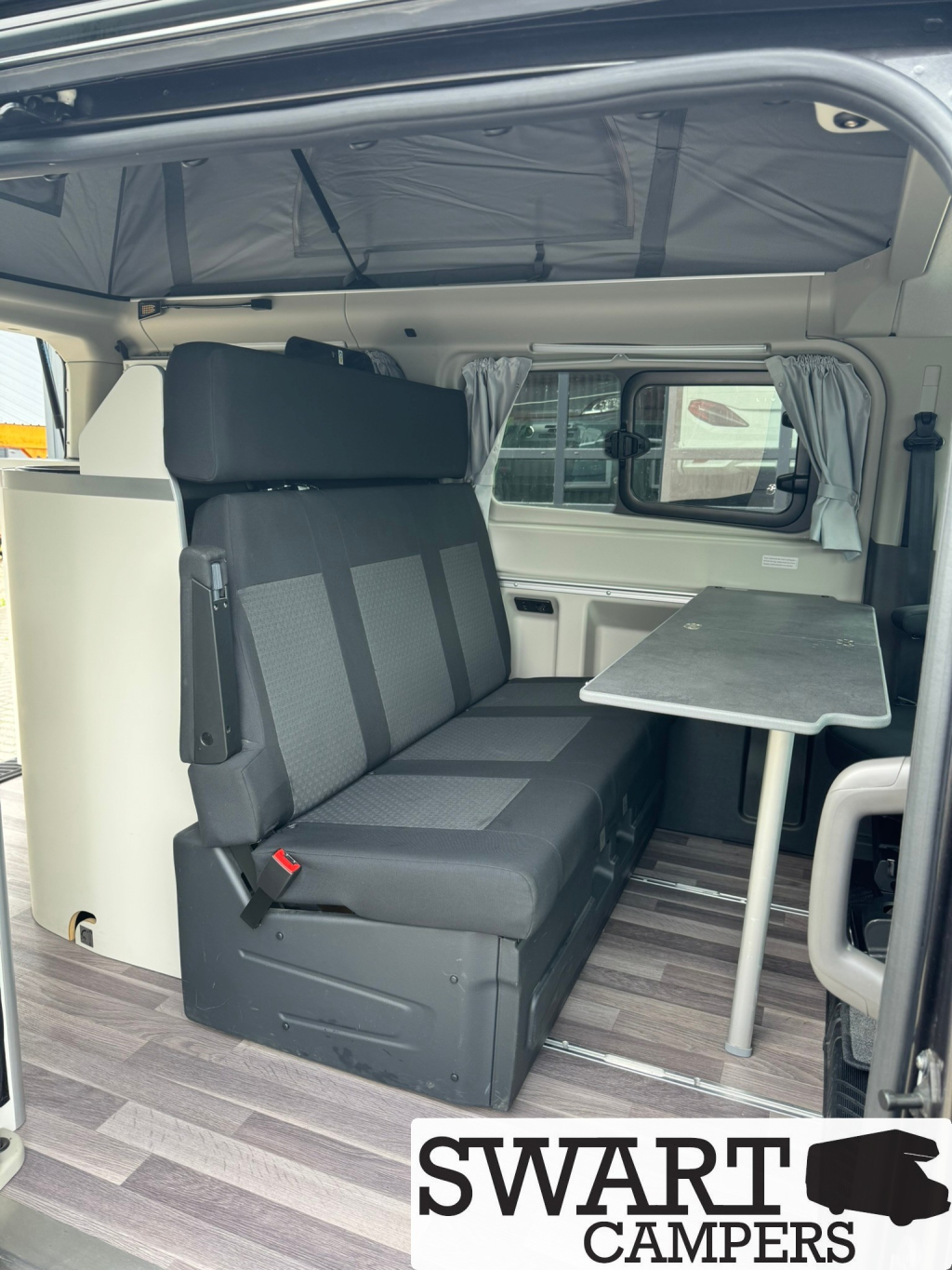Ford Nugget Westfalia 185 pk 4 personen foto: 15