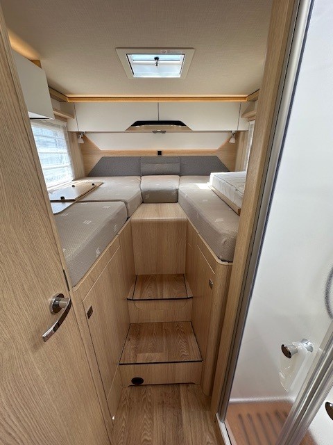 Hymer BMC-I 680, automaat, zonder hefbed! foto: 7