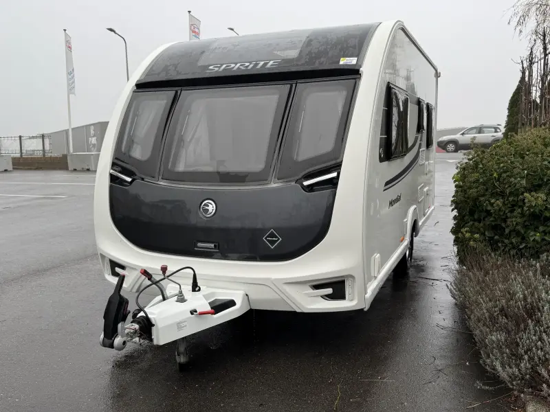 Sprite Mondial 420 SE Mover,awning,shower cabin. photo: 2