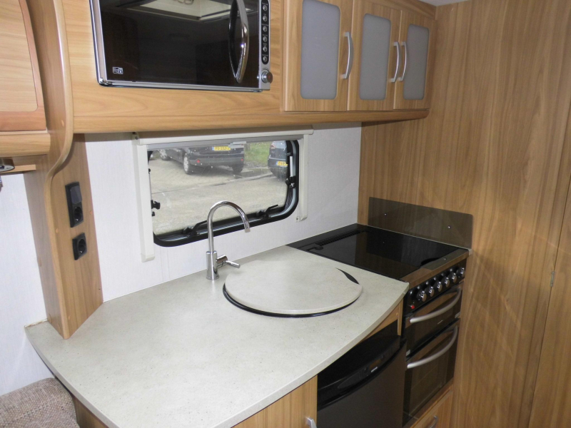 Lunar Lexon 420 mover, bag awning, photo: 3