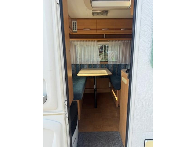 Caravelair Ambiance Style 420 mover toldo portabicicletas foto: 8