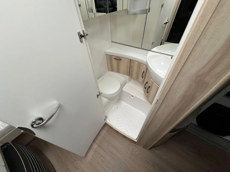 Hobby De Luxe 515 UHL 35 JAHRE PEN! Foto: 16