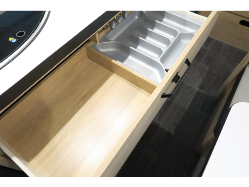 Weinsberg CaraOne 500 FDK STAPELBED+GARAGE 1700 KG  foto: 11