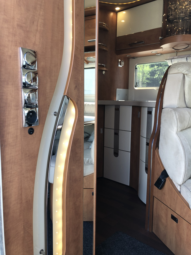 Carthago Chic C-Line i50 QUEENSBED HEFBED foto: 71