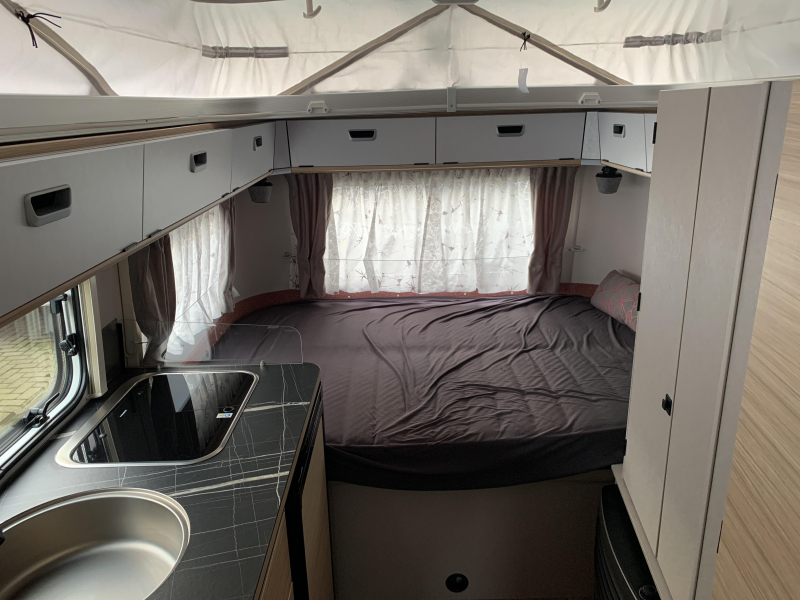 Eriba Touring 530 Tango Red Editie  foto: 8