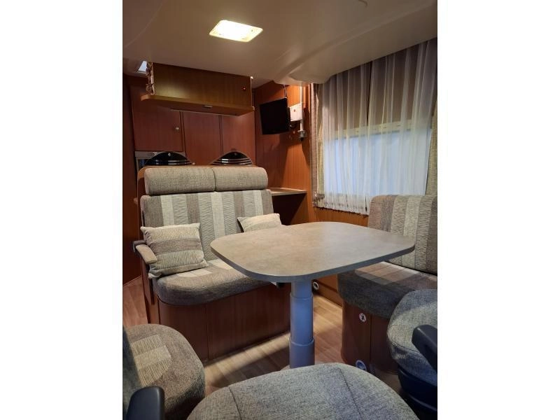 Chausson Sweet MAXI 670 130PK Hefbed Airco  foto: 17