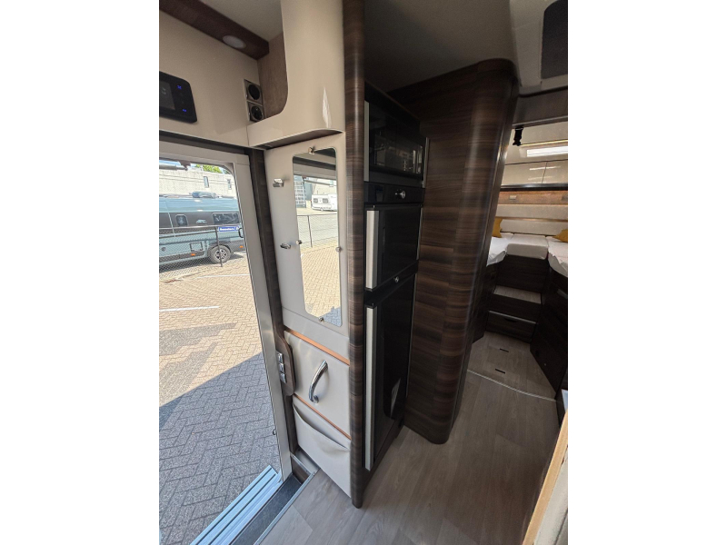 Laika Ecovip 4009 L automaat, E&P enkel bed  foto: 24