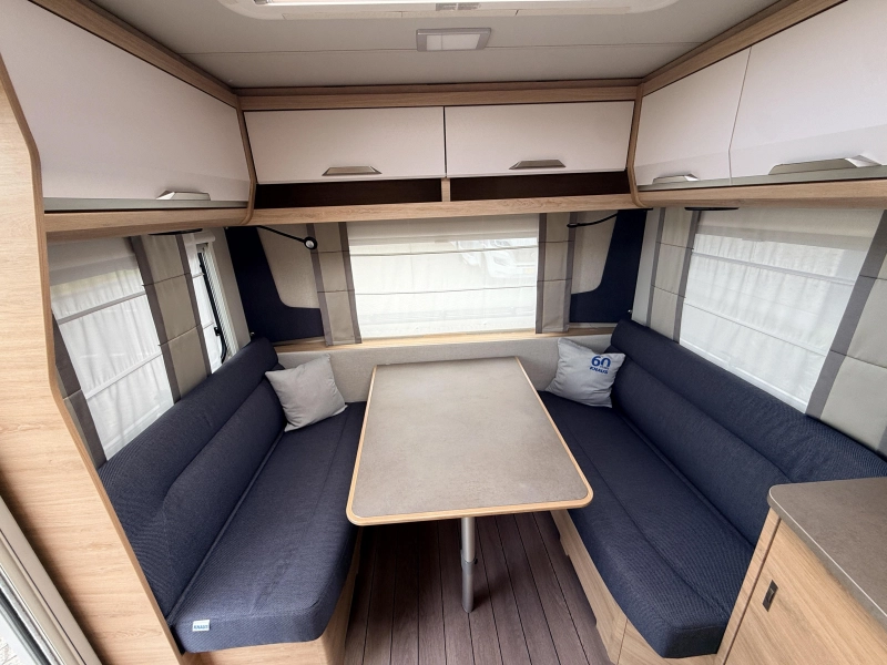 Knaus Sudwind 60 Years 460 EU Camas individuales MoverToldo foto: 4