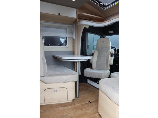 Hymer BMC-T 680 177hp Automatic | Single beds | Drop-down bed | Separate shower | Solar panel | Veloslide | Bearlock | SLC Chassis | Awning photo: 7