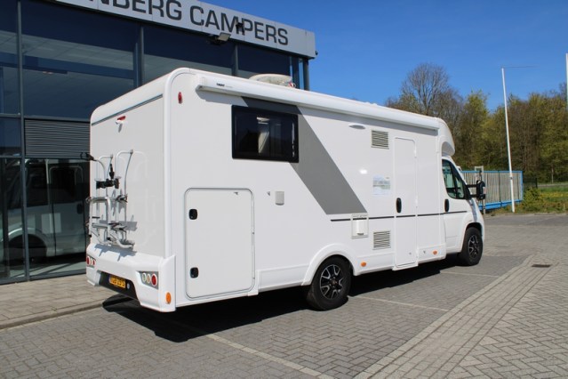 Sun Living S 75 SL by Adria 5 gordel plaatsen enkele bedden 67  foto: 9