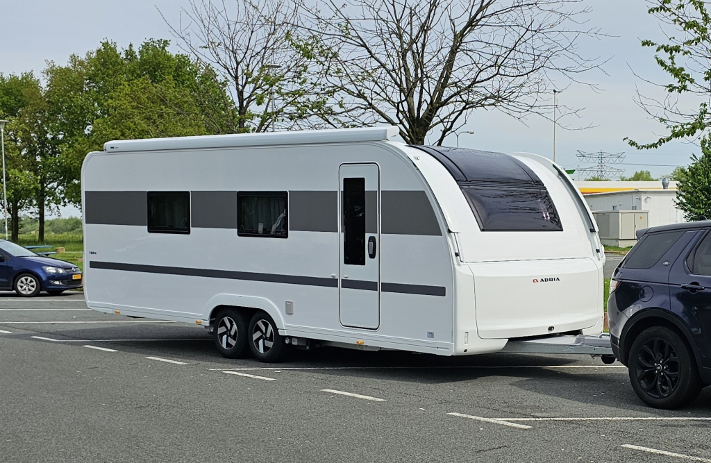 ADRIA ALPINA 663 HT foto: 1
