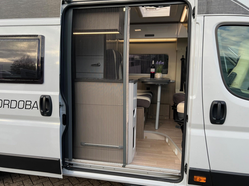 Chausson V697 VIP dakairco, busbiker,luifel  foto: 10