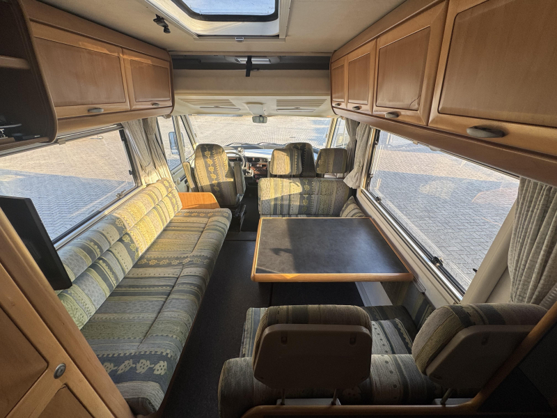 Hymer B544 photo : 10