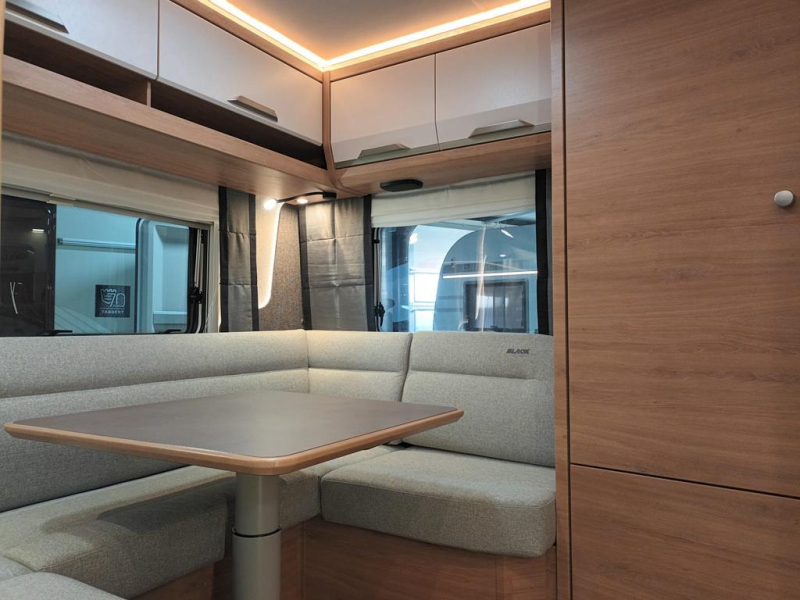 Knaus Sudwind Black Selection 500 EU foto: 1