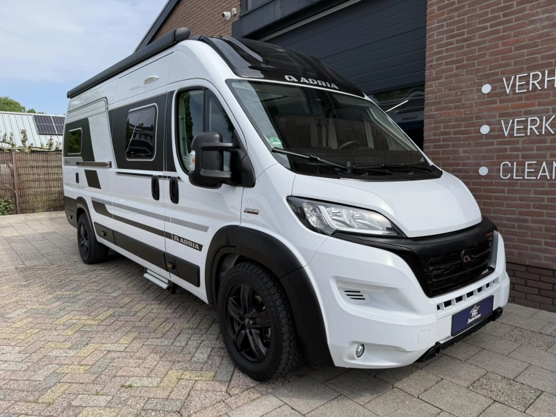 Adria Twin 640 SLB Supreme Automaat 160pk  foto: 1