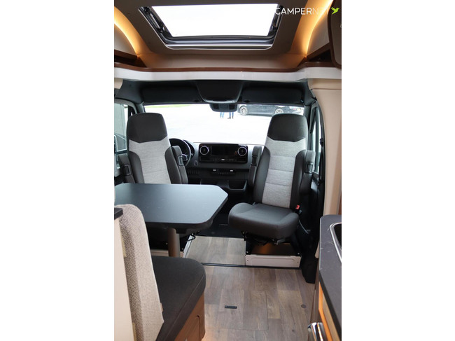 Hymer BMC-T 580 177hp Automatic | Single beds | LPG installation | Roof air conditioning | Solar panels | Hymer SLC Chassis | Bicycle rack | Bearlo photo: 8