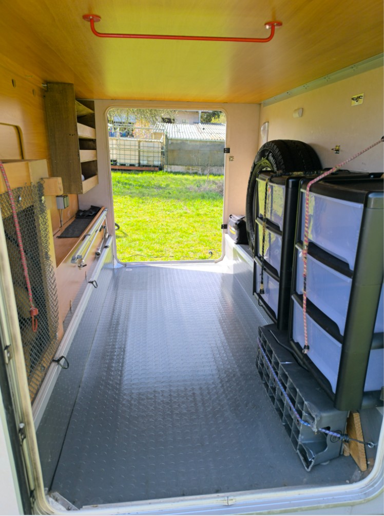 Adria 600 SP foto: 23