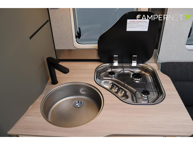Hymer GT-S 685 170pk Automaat | Face to Face | Oven | Dieselverwarming | Winterpakket | Gescheiden Douche | Lengtebedden | Nieuw uit v foto: 13