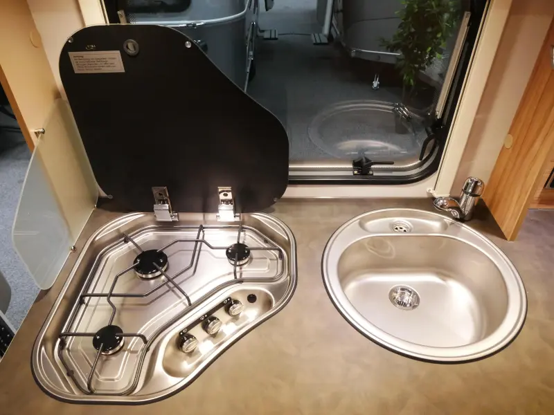 Eriba Nova Light 442 2025 Model  foto: 9