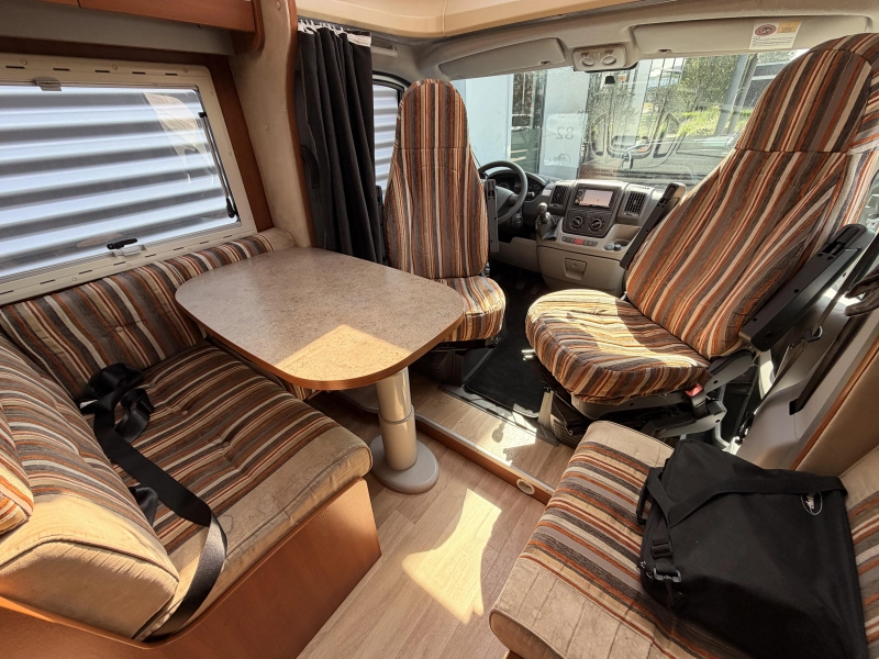 Challenger Mageo 118 Queensbed Fiat 130PK  foto: 15