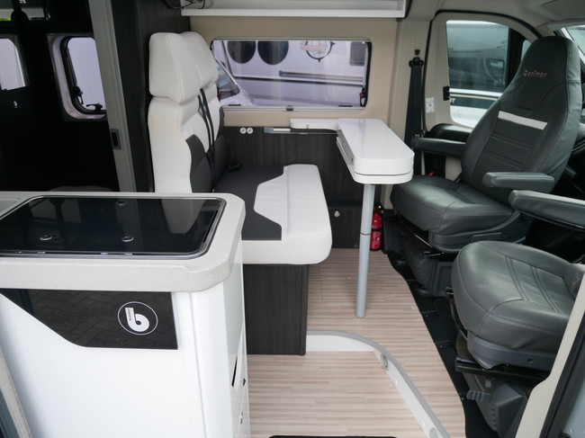 Benimar Benivan 145, Frigor&iacute;fico XXL, Cama transversal grande!! foto: 7