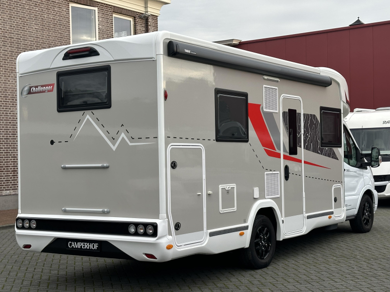 Challenger Graphite Ultimate 380 ( Chausson 720 ), 5 pers.  foto: 2