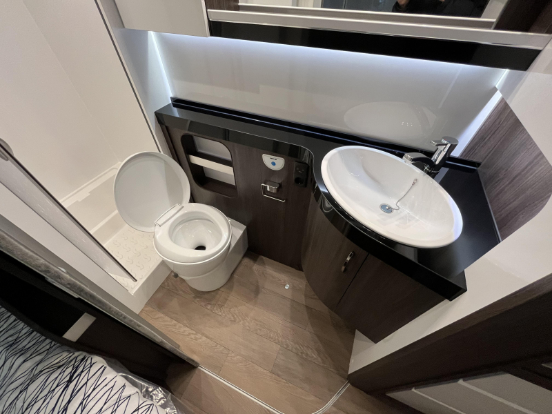 Hobby Prestige 560 FC 35 JAAR PEN!  foto: 12
