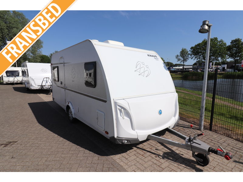 Knaus Sport 450 FU Vorzelt/Fahrradtr&auml;ger Foto: 0