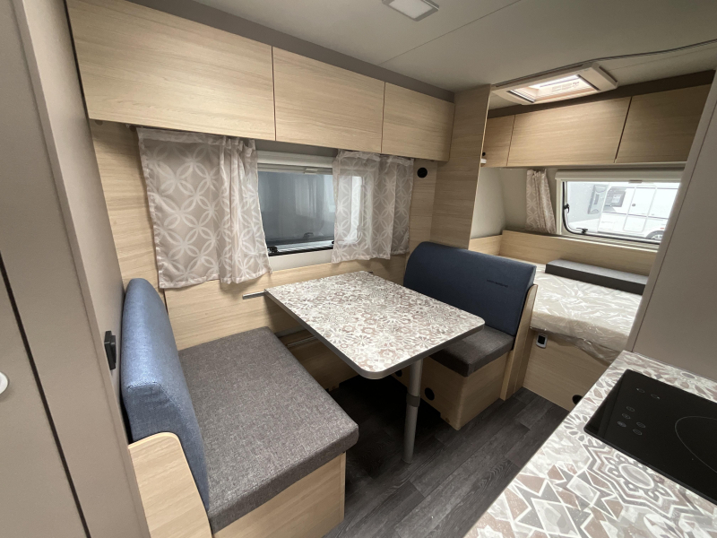 Weinsberg CaraCito 470 QDK STAPELBED-1000,- KORTING  foto: 6