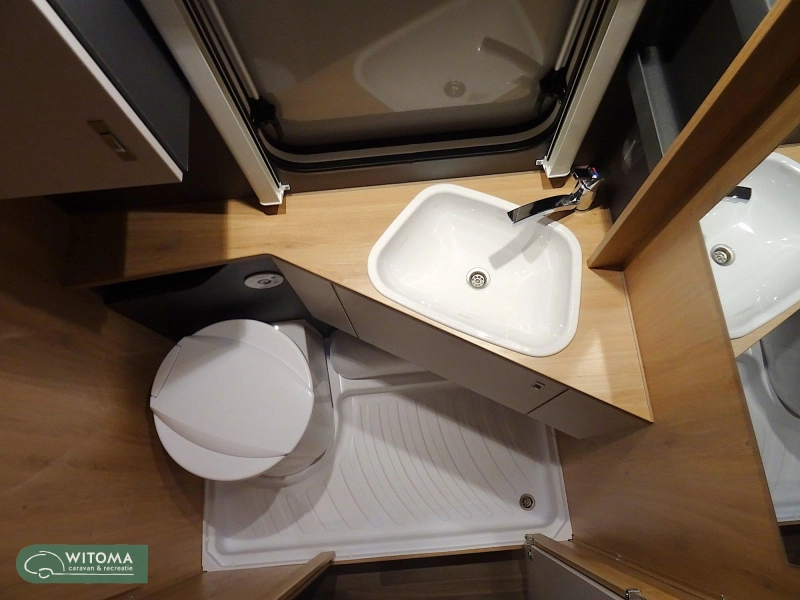 &iexcl;Versi&oacute;n con litera Knaus Sport 500 QDK! foto: 11