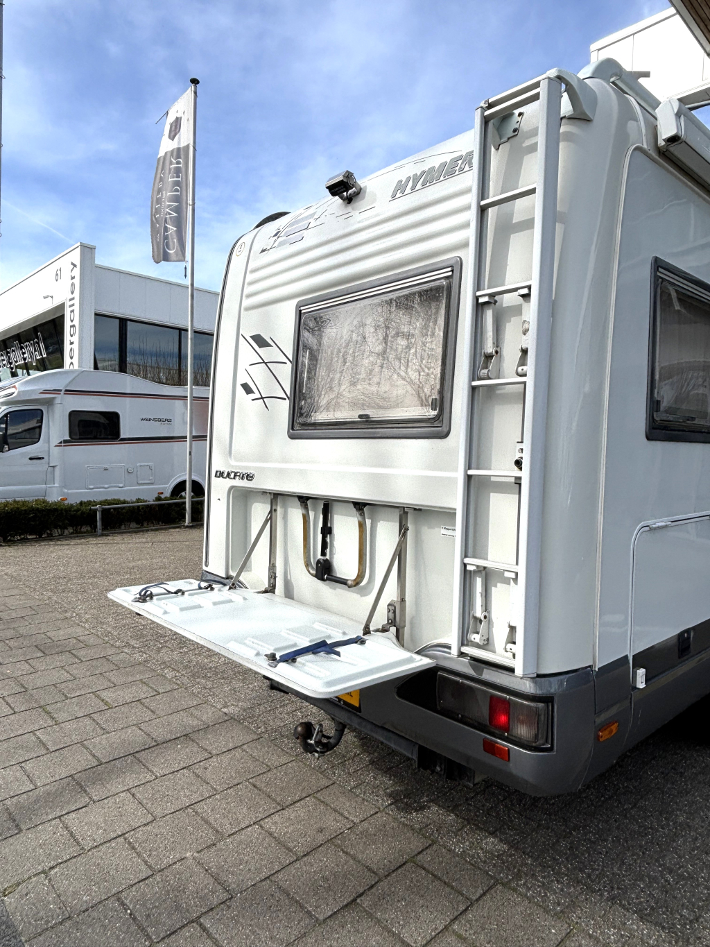 Hymer E 690 DUBBELLUCHT FRANSBED + HEFBED 4X ZONNEPANEEL! foto: 21