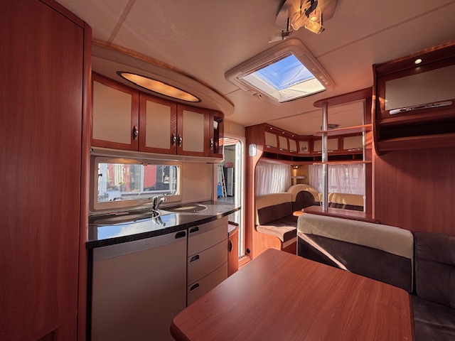 HOBBY PRESTIGE 650 KMFE foto: 11