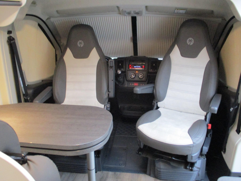 Sunlight Cliff 640 Stoere bus Enkele bedden  foto: 5