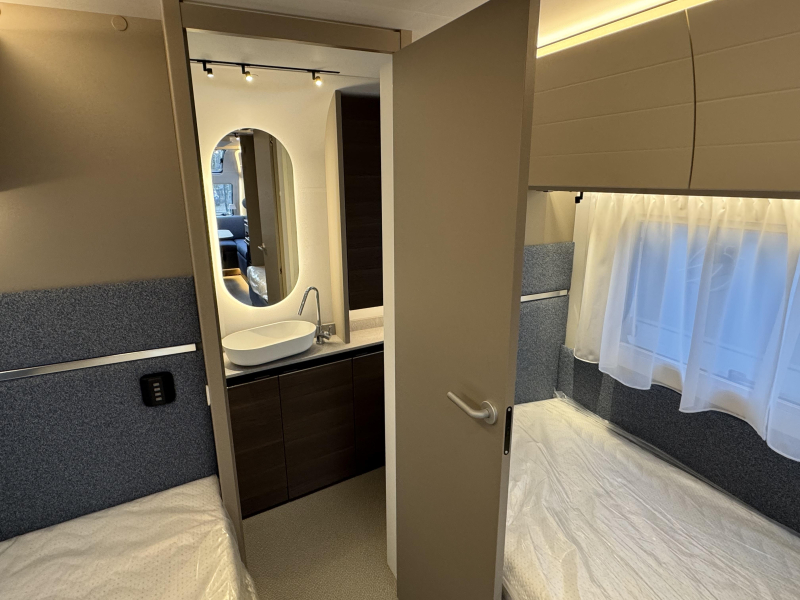 Adria Alpina 613 UT  foto: 8