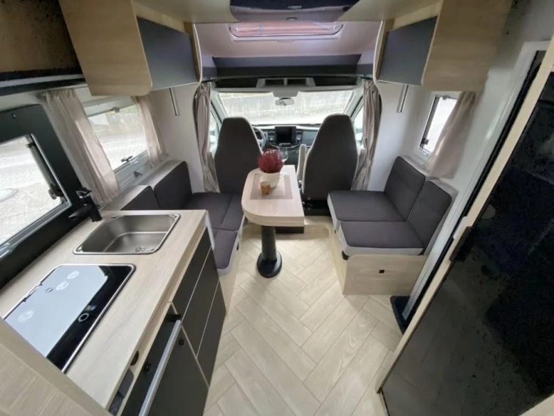 Chausson 777 Premium Etappe Line 8-Gang Automatik Foto: 8