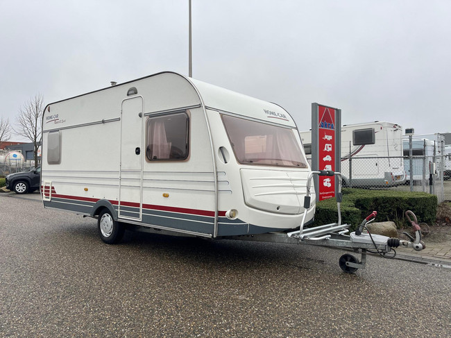 HOME-CAR Racer 45 Spirit | Fransbed | Dinette | Fietsenrek voor | Kachel | Koelkast | Toilet en wasbak