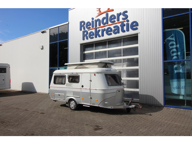 Eriba Touring Triton 430 GT Techo elevable, Mover, Avance foto: 1