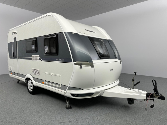 Hobby De Luxe 440 SF photo: 0