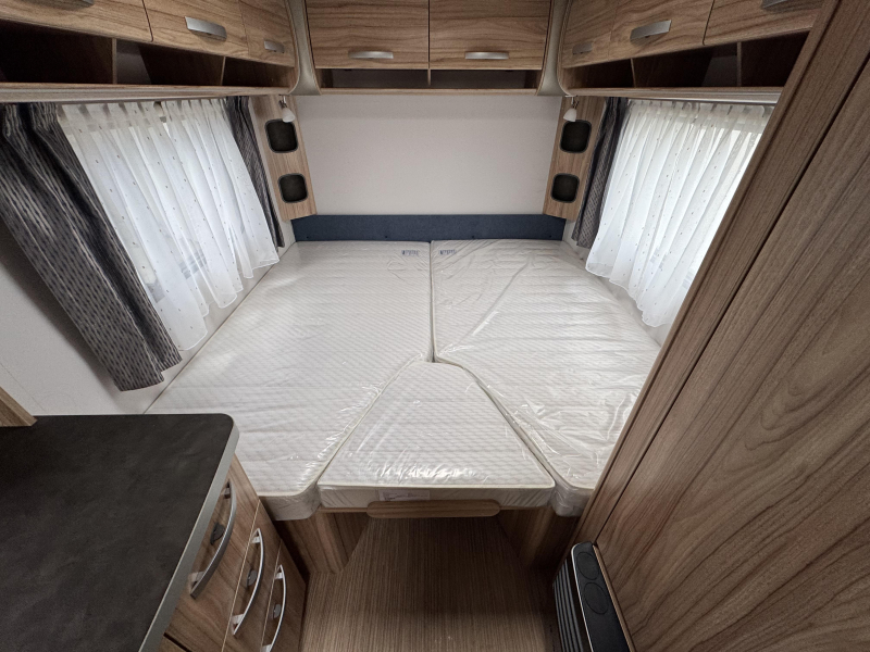 Eriba Nova Light 442  foto: 6