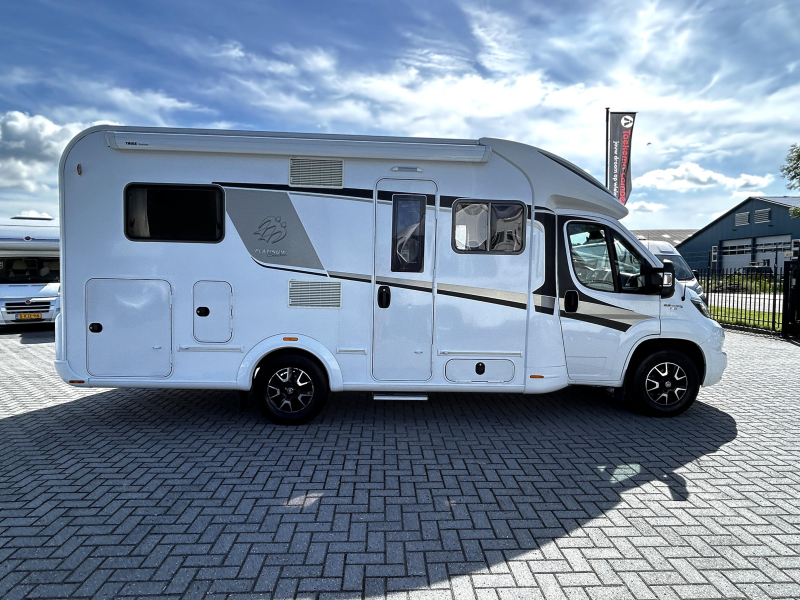 Knaus Platinum Selection 650 MF Fransbed/2017/6.9M/Euro-6  foto: 21
