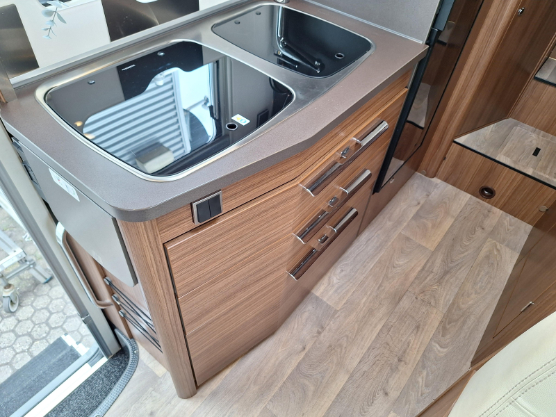 Hymer ML-T 580 4X4 190PK - 9G AUTOMAAT  foto: 5