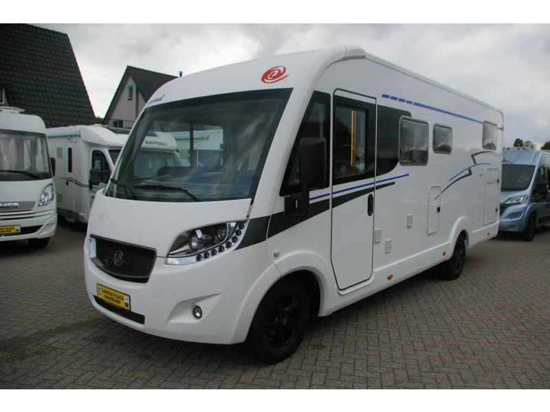 Eura Mobil Integra Line 720 EB Enkele bedden, XXL Garage  foto: 3