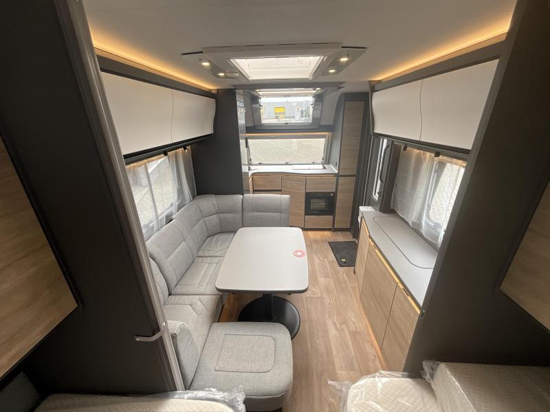 Dethleffs Beduin Scandinavia 550 BET ENKELE BEDDEN-DOUCHE  foto: 7