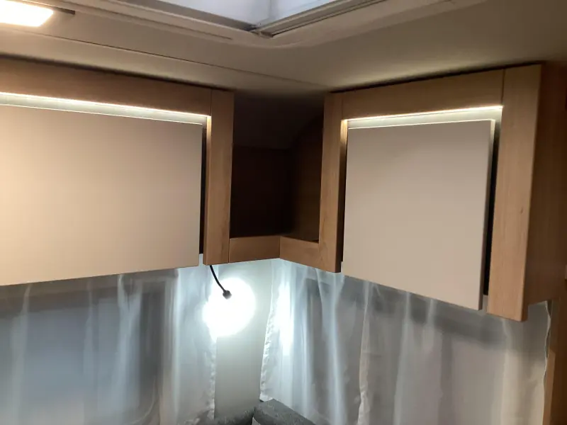 Knaus Sport 460 EU Voordeel-pakket € 2.250,- 