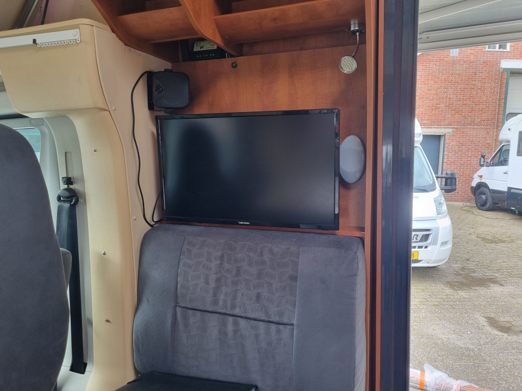 PLA zeer compleet M742 foto: 26
