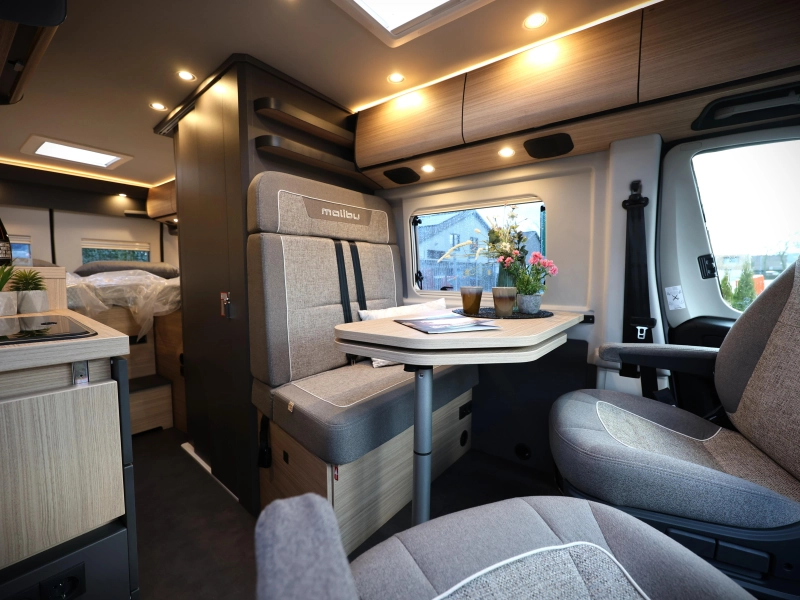 Malibu Van Charming Coupe 640 LE SUPERSALE BIJ WITOMA !!  foto: 8
