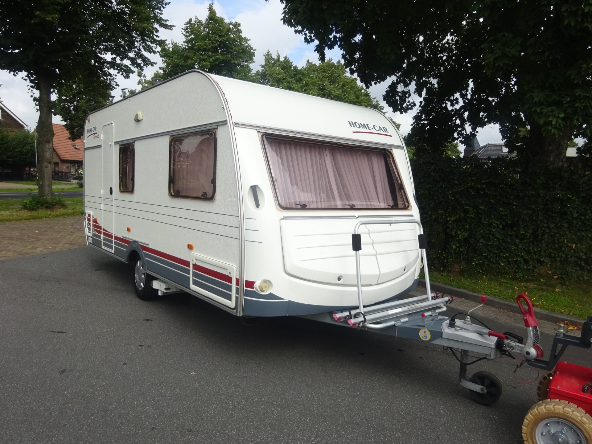 Home-car Racer 450 Ruime Caravan Met Nieuwe Mover foto: 0